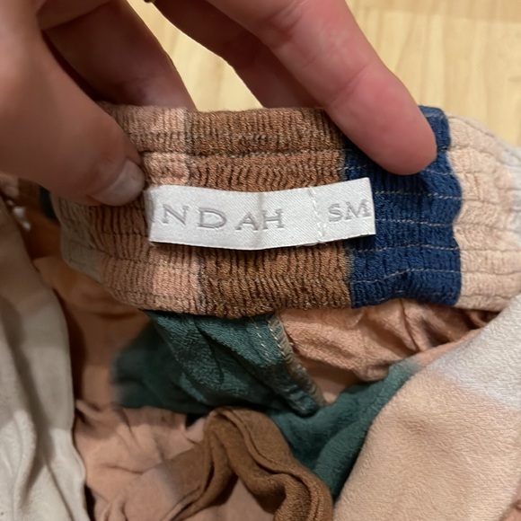 Indah shorts - Picture 2 of 2